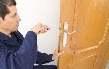 Locksmith Master Shop Portland, OR 503-716-1488 - 4-Locksmith-Help